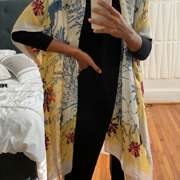 Flower Kimono - Picture 5 of 5